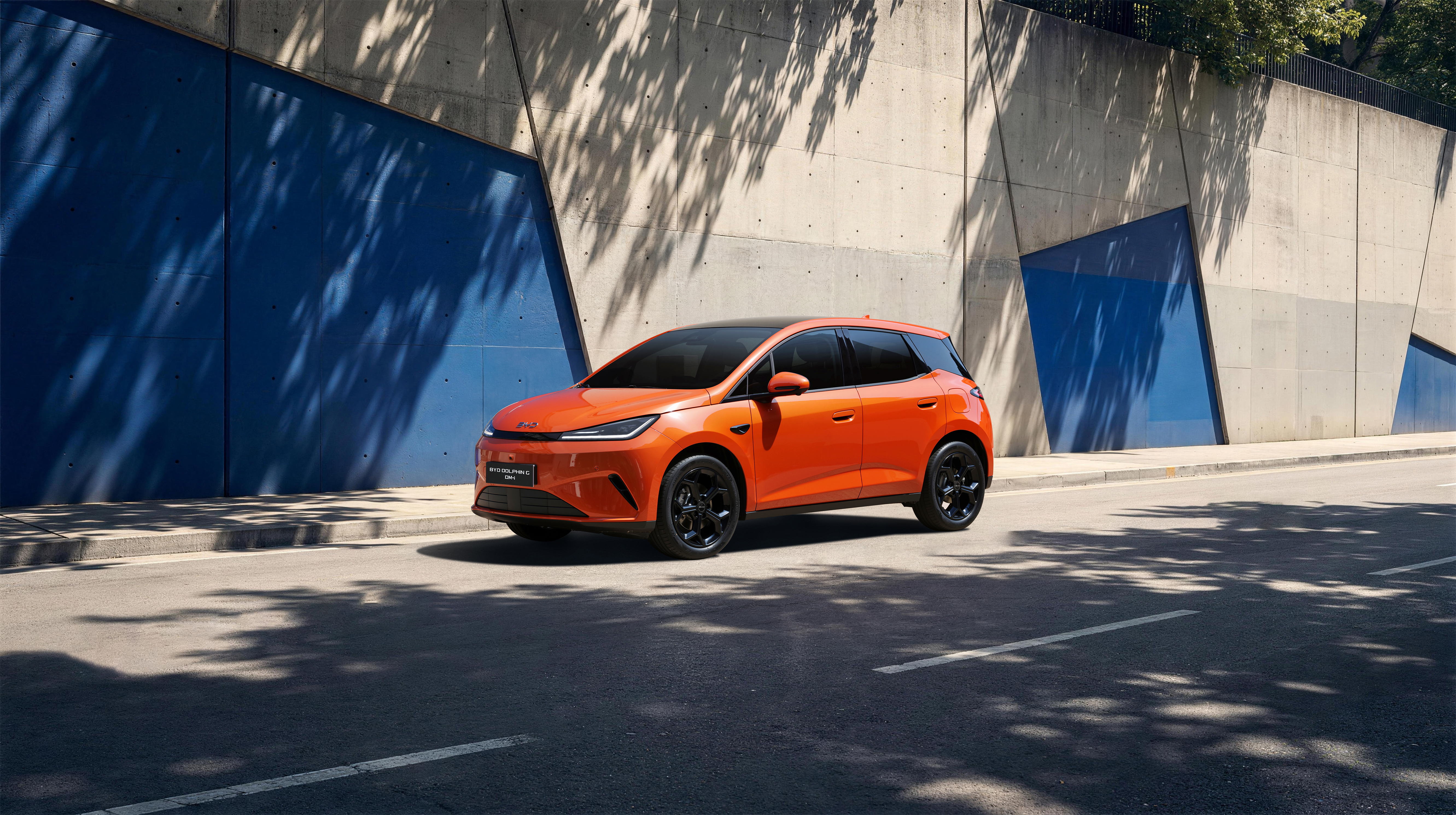 BYD Dolphin G DM-i - Nu 1.000 voordeel