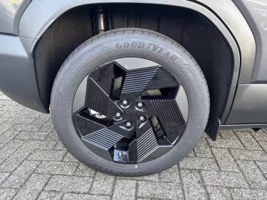 Foto van Suzuki e VITARA
