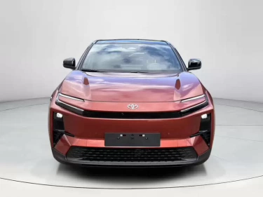 Foto van Toyota C-HR+