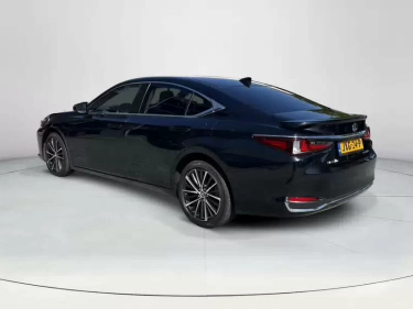 Foto van Lexus ES